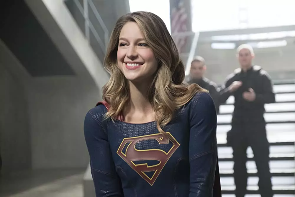fakta sosok superhero Supergirl berbagai sumber