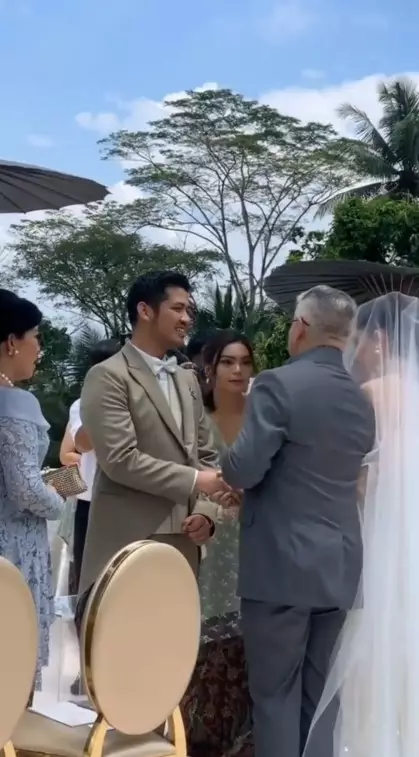 Momen pernikahan Clara Bernadeth © Instagram Momen pernikahan Clara Bernadeth © Instagram