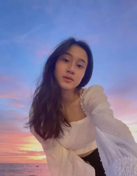 Penyanyi cantik jebolan Indonesian Idol terjun ke akting © Instagram Penyanyi cantik jebolan Indonesian Idol terjun ke akting © Instagram