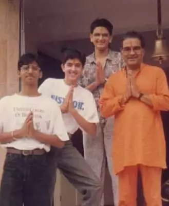 Potret masa muda Hrithik Roshan Berbagai sumber 