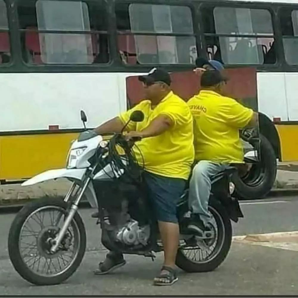 momen yang nggak disangka di tempat umum © 2021 instagram.com momen yang nggak disangka di tempat umum © 2021 instagram.com