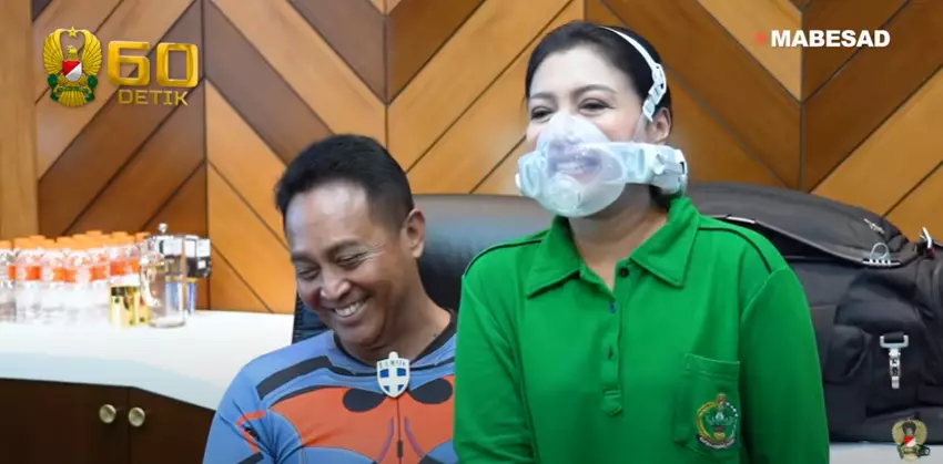 Momen calon Panglima TNI Andika Perkasa dan istri YouTube Momen calon Panglima TNI Andika Perkasa dan istri YouTube