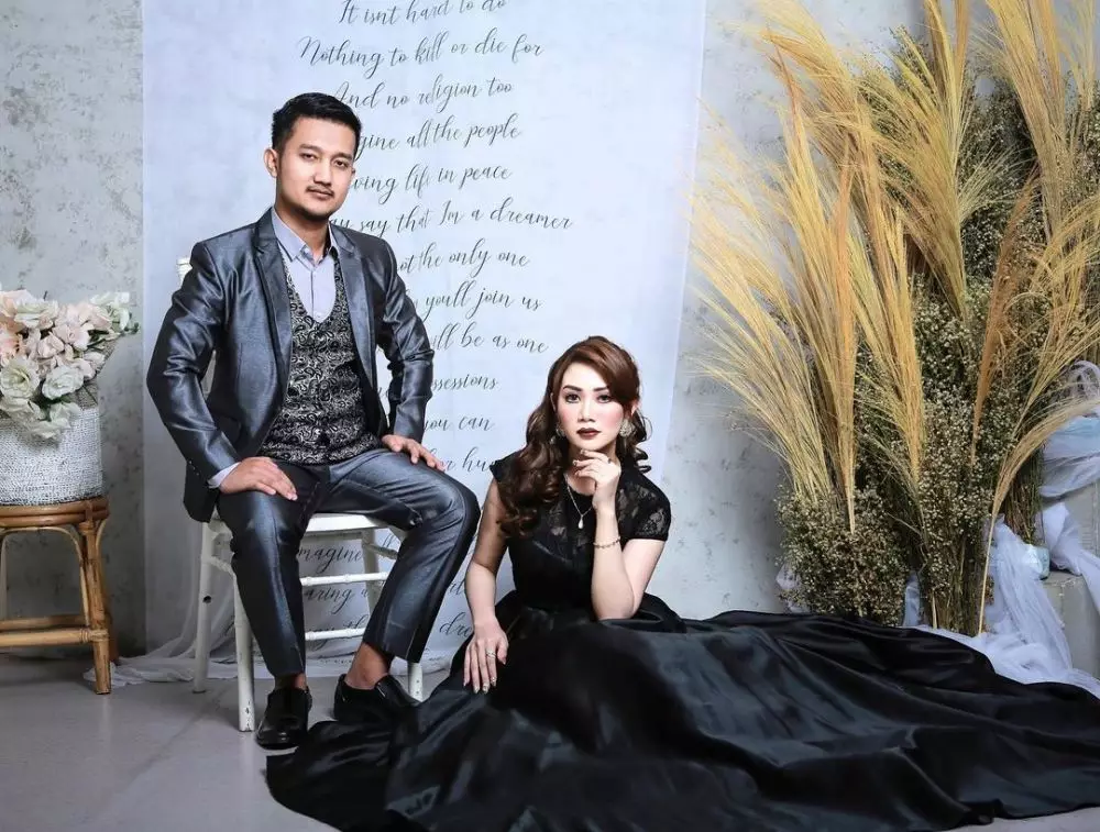 tom liwafa berhenti posting vanessa © 2021 Instagram