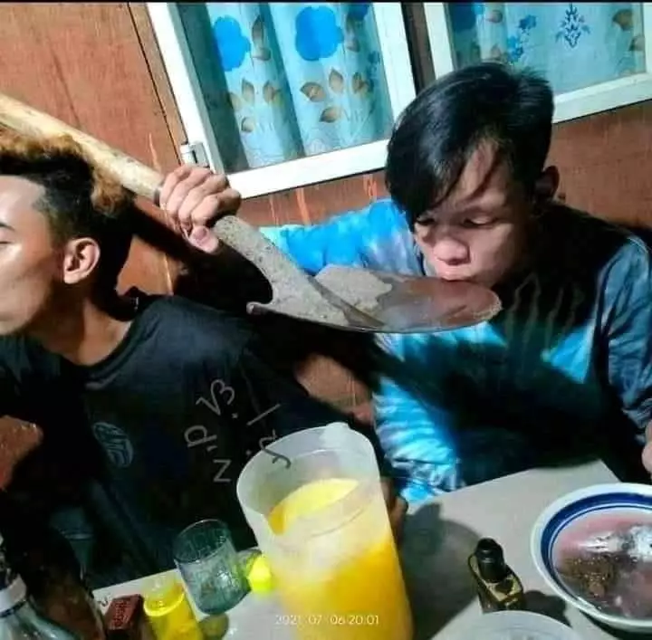 mau makan tapi malah jadi ribet sendiri © 2021 instagram.com