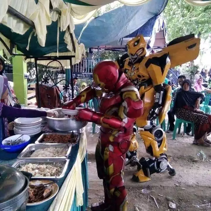 mau makan tapi malah jadi ribet sendiri © 2021 instagram.com