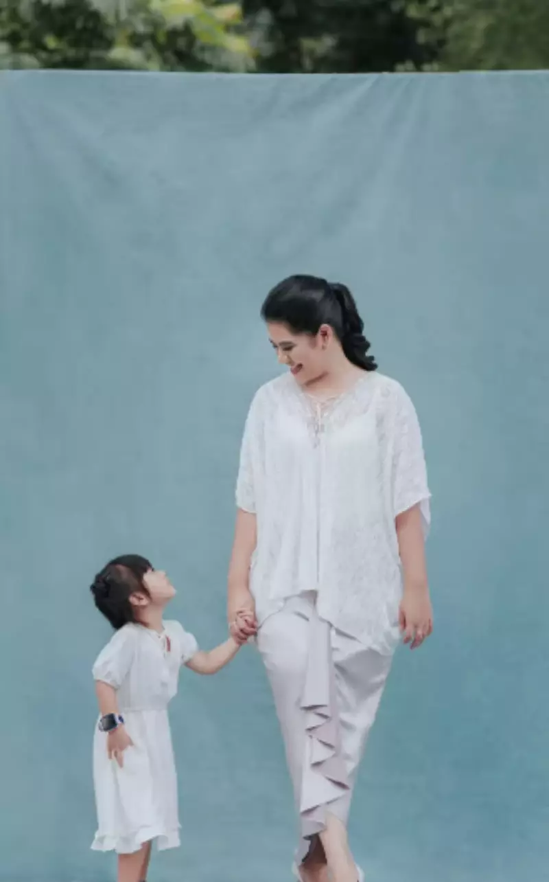 pemotretan kahiyang ayu dan keluarga © 2021 Instagram pemotretan kahiyang ayu dan keluarga © 2021 Instagram