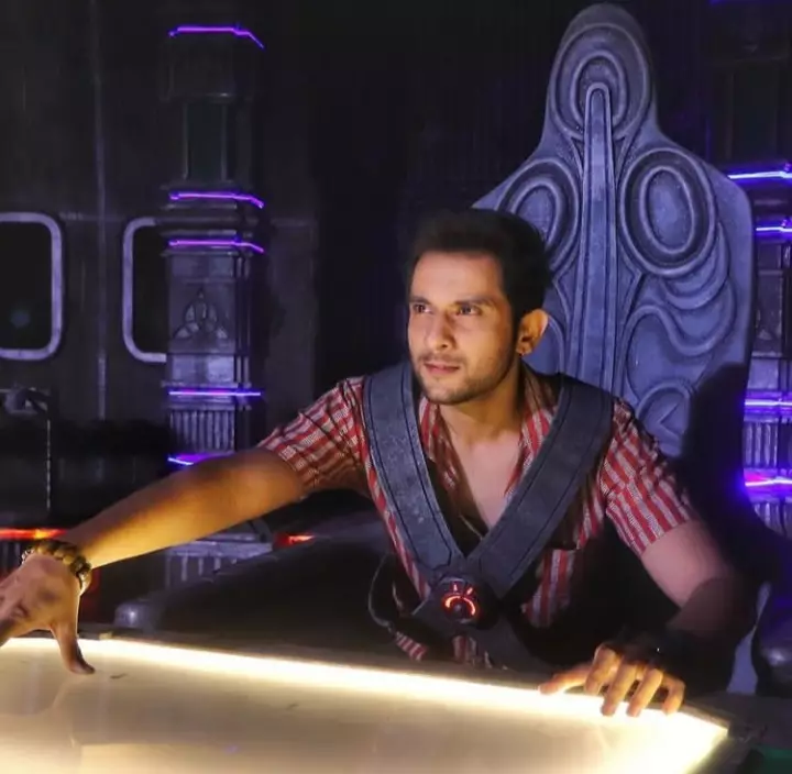 Potret terbaru Amit adik Hritik Roshan Berbagai sumber 