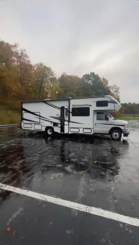 Penampakkan campervan ayudiac dan ditto Instagram