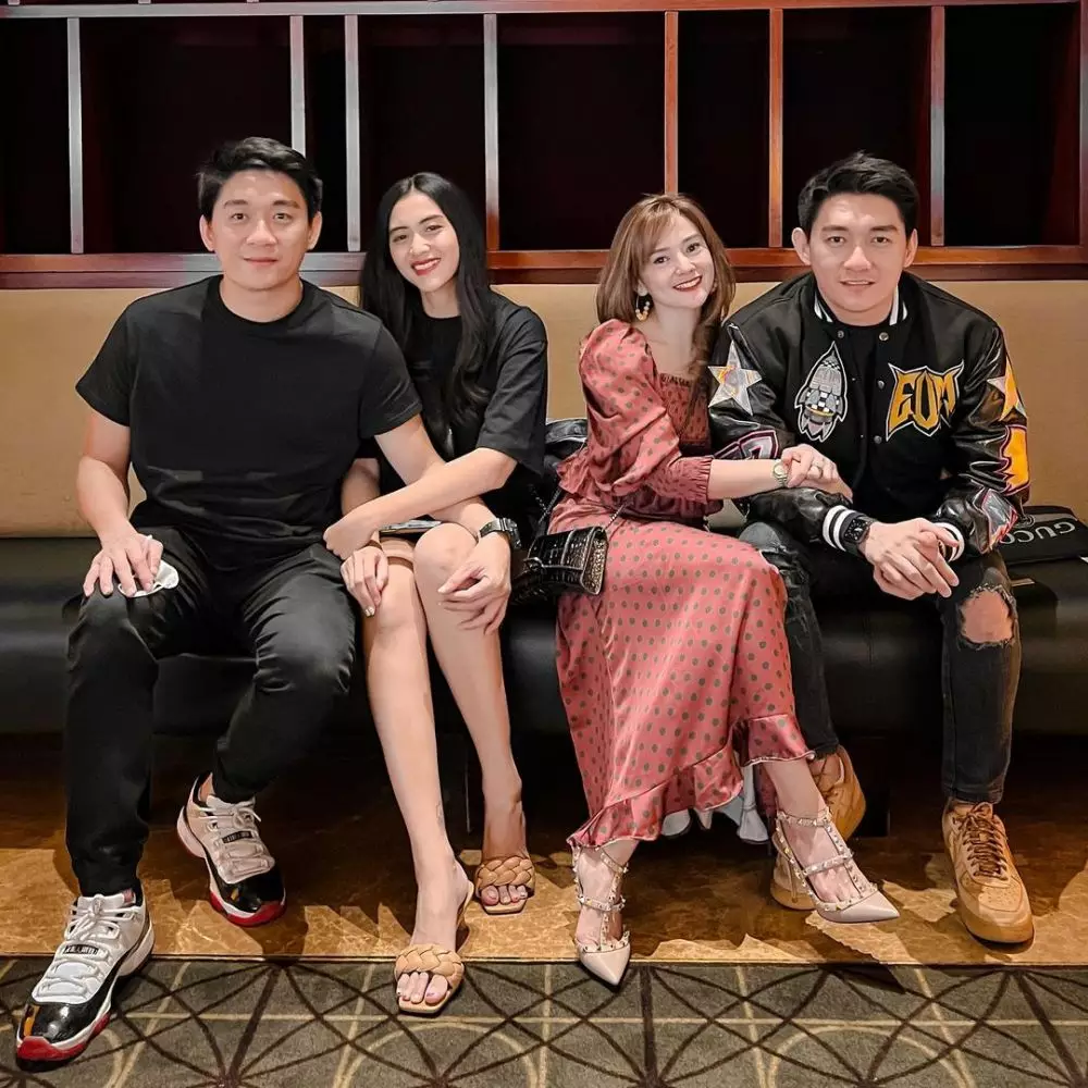 momen keakraban kakak beradik seleb bareng pasangan © instagram momen keakraban kakak beradik seleb bareng pasangan © instagram