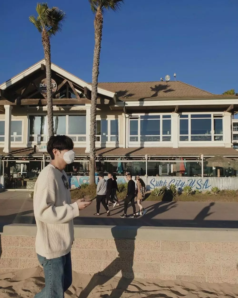 Le Min-ho kunjungi lokasi syuting The Heirs © 2021 brilio.net Le Min-ho kunjungi lokasi syuting The Heirs © 2021 brilio.net