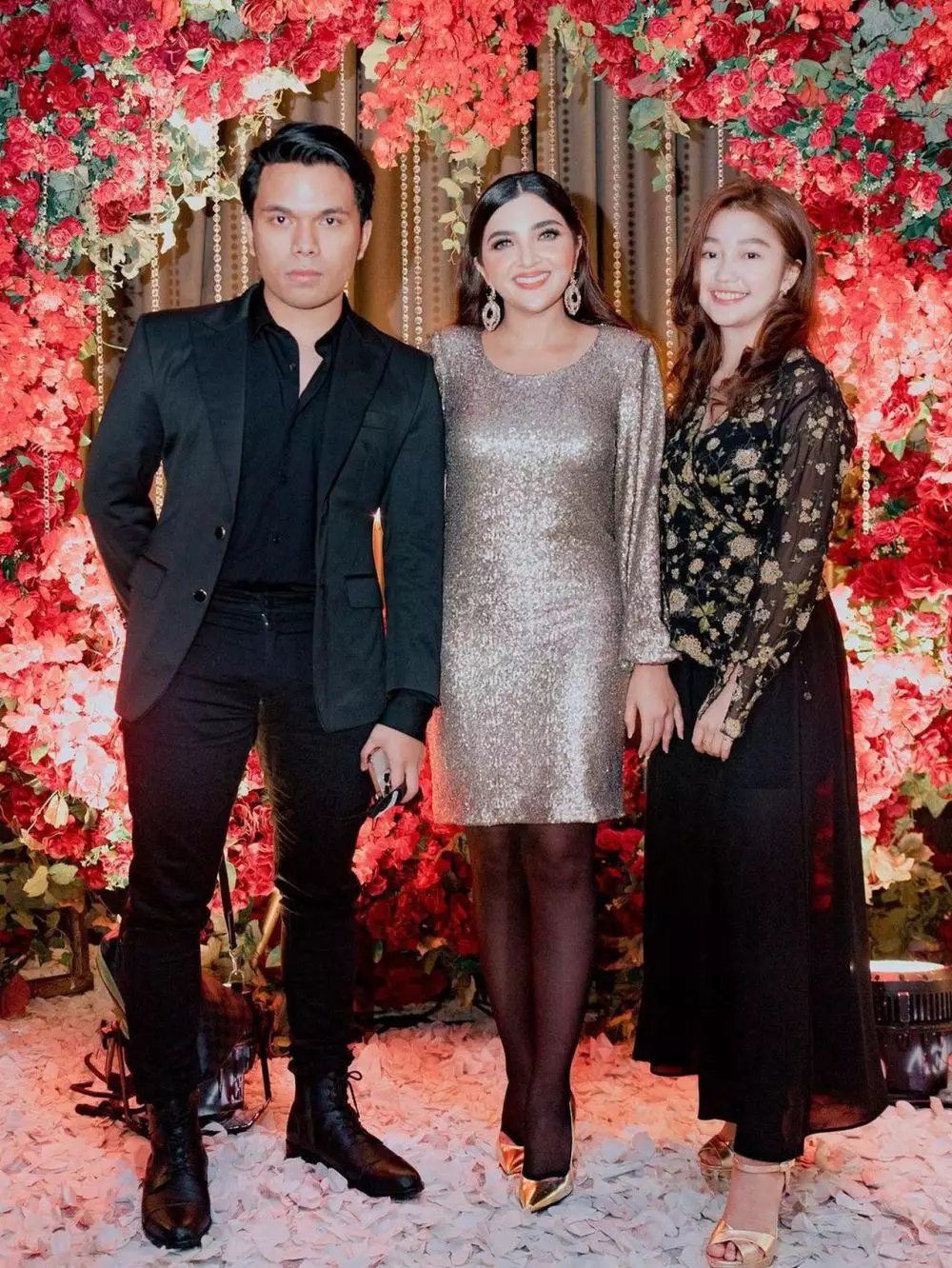 potret kebersamaan chandrika chika dan thariq halilintar  © instagram potret kebersamaan chandrika chika dan thariq halilintar  © instagram