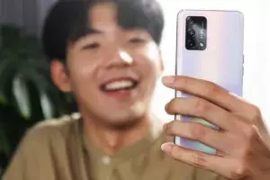 4 Fakta fitur videografi Oppo A95, bikin video promo jadi nggak goyang