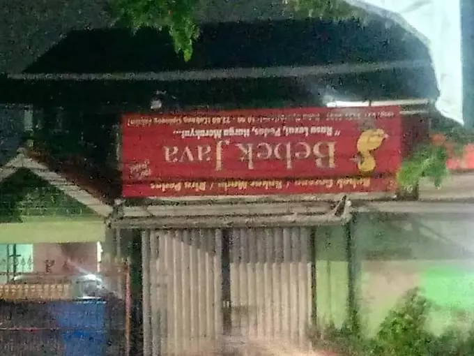 promo dagangan tapi endingnya unfaedah © 2021 twitter.com