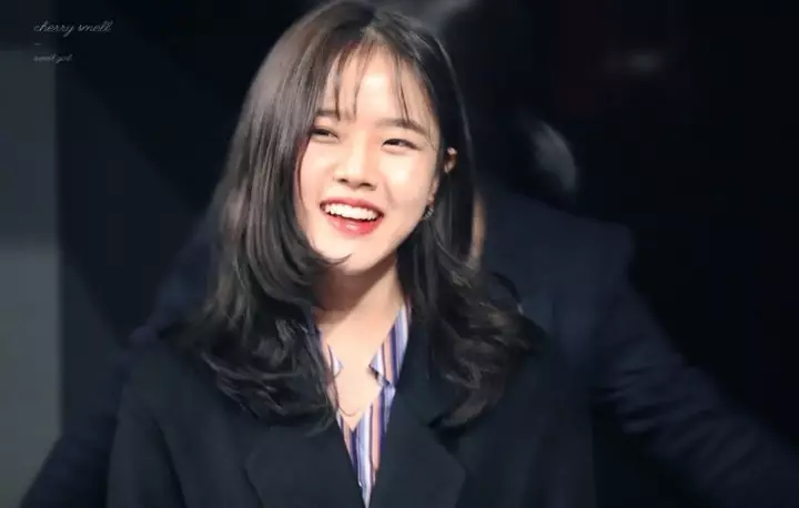 potret terbaru So-ra di film Wedding Dress Instagram/@kimsmell1 potret terbaru So-ra di film Wedding Dress Instagram/@kimsmell1