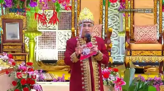 Potret dekorasi pernikahan Ria Ricis & Teuku Ryan Berbagai sumber  Potret dekorasi pernikahan Ria Ricis & Teuku Ryan Berbagai sumber