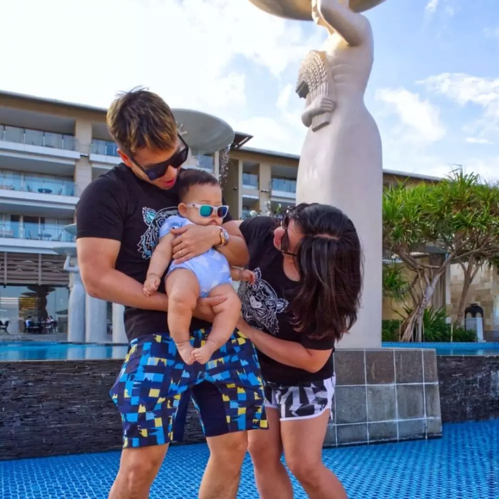 Momen Marcus bareng anak © 2021 brilio.net Momen Marcus bareng anak © 2021 brilio.net