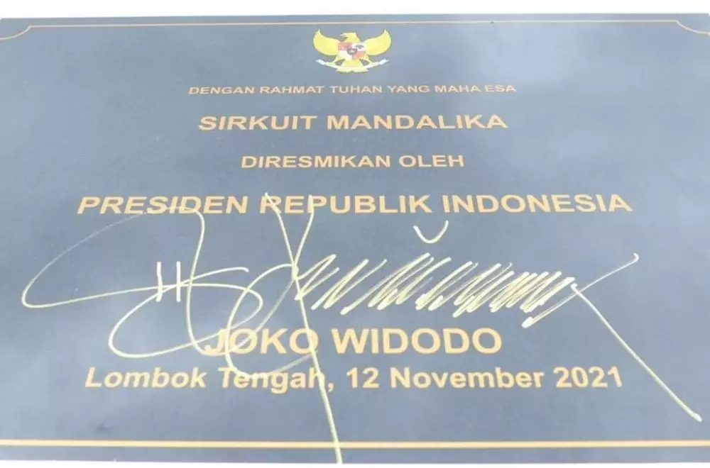 Jokowi meresmikan sirkuit Mandalika © Instagram