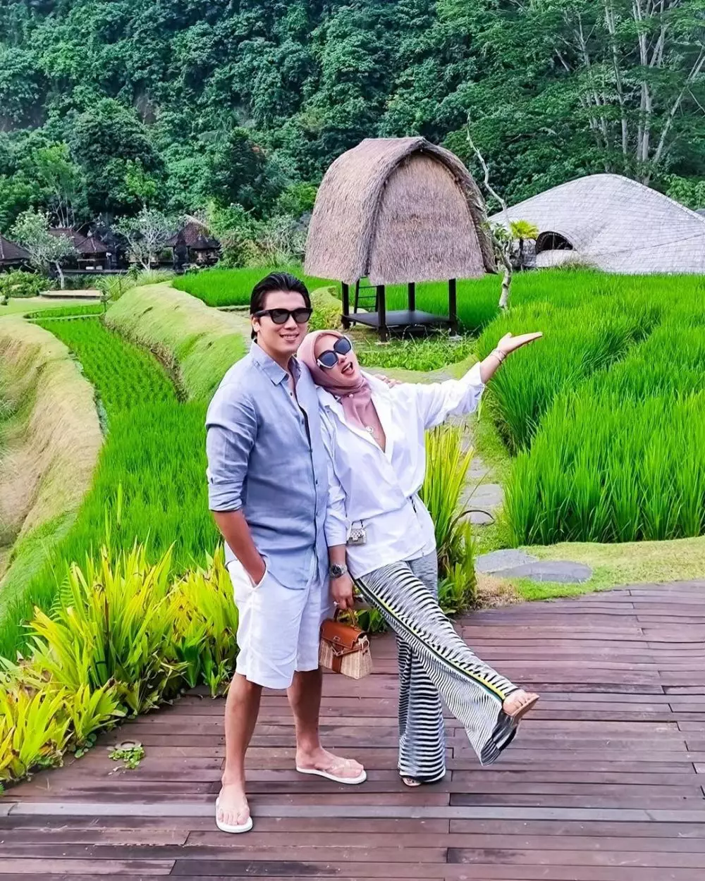 pasangan seleb rilis lagu di hari pernikahan © instagram pasangan seleb rilis lagu di hari pernikahan © instagram