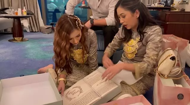 suvenir pernikahan Ria Ricis © 2021 brilio.net