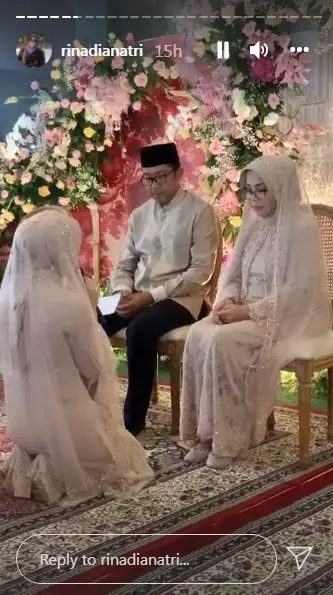Momen pengajian jelang pernikahan adik Nikita Willy © berbagai sumber Momen pengajian jelang pernikahan adik Nikita Willy © berbagai sumber