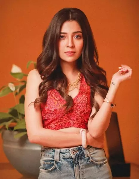 potret pemeran Tina muda © Instagram