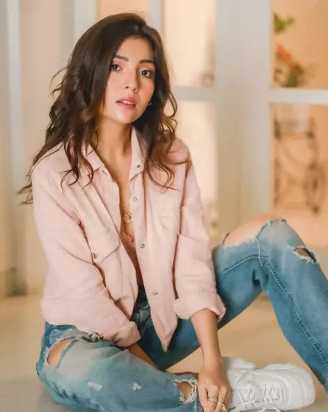 potret pemeran Tina muda © Instagram