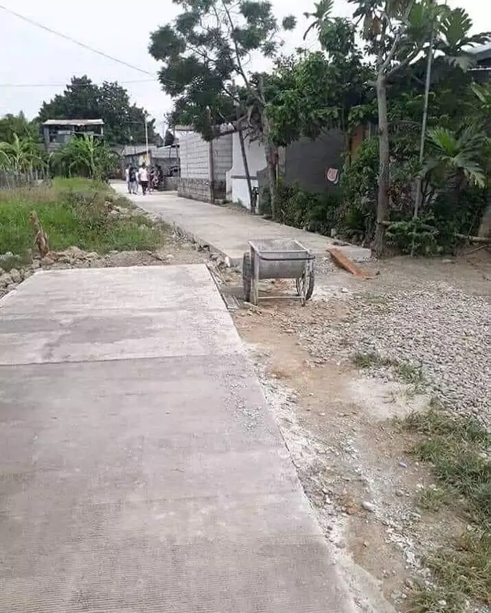 benda udah terlanjur salah pasang nyeleneh © 2021 instagram.com