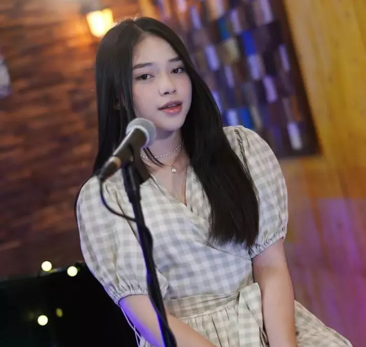 Potret Anneth Deliecia Instagram/@anneth.dlc