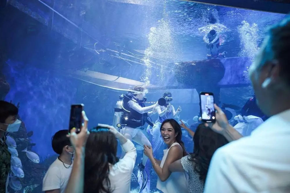 Momen kejutan ulang tahun Gisel ke-31 tahun © Instagram