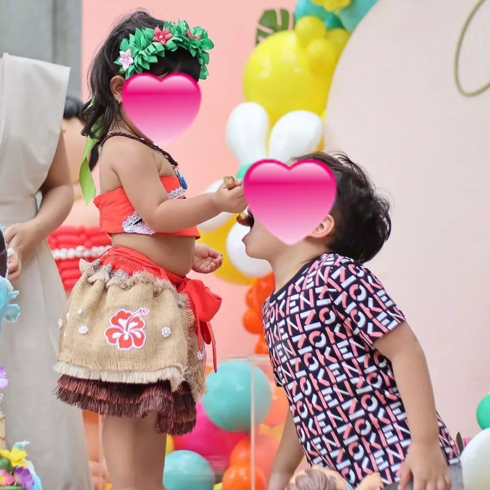 Momen ultah Chava ke-2 Instagram Momen ultah Chava ke-2 Instagram