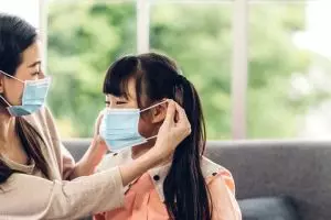 Kunci ubah pandemi jadi endemi, prokes saat Nataru jangan kendor