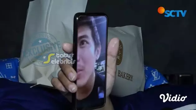 Momen Rohimah mantan istri Kiwil bareng pacar © berbagai sumber Momen Rohimah mantan istri Kiwil bareng pacar © berbagai sumber