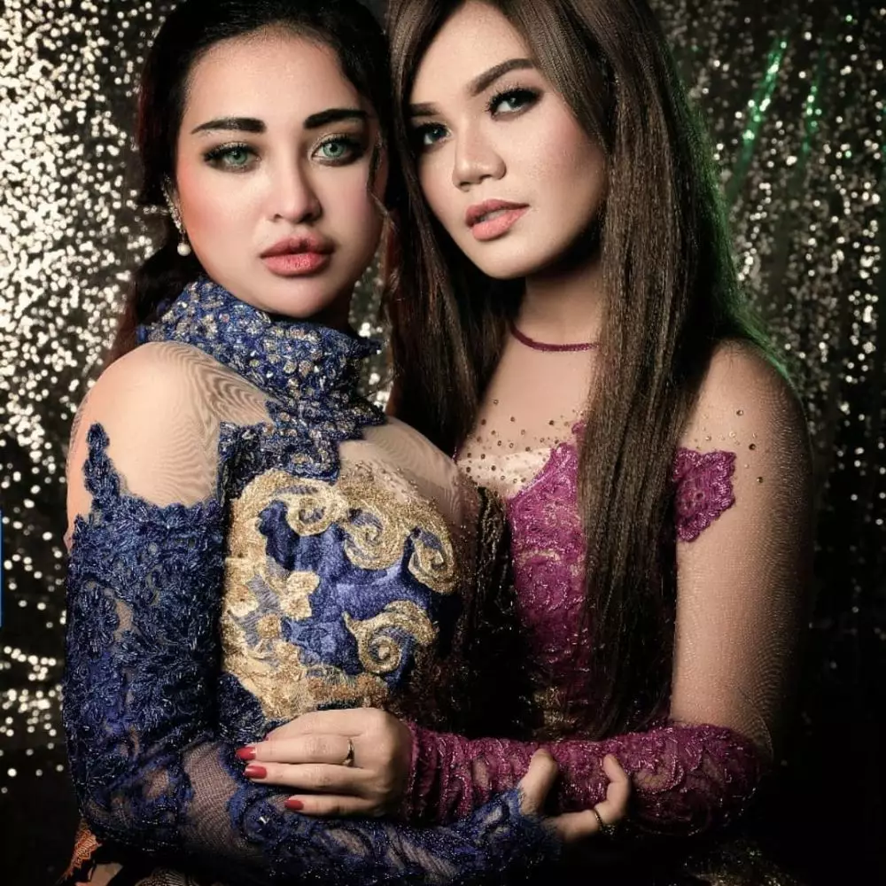 Cupi Cupita kebaya © 2021 berbagai sumber Cupi Cupita kebaya © 2021 berbagai sumber