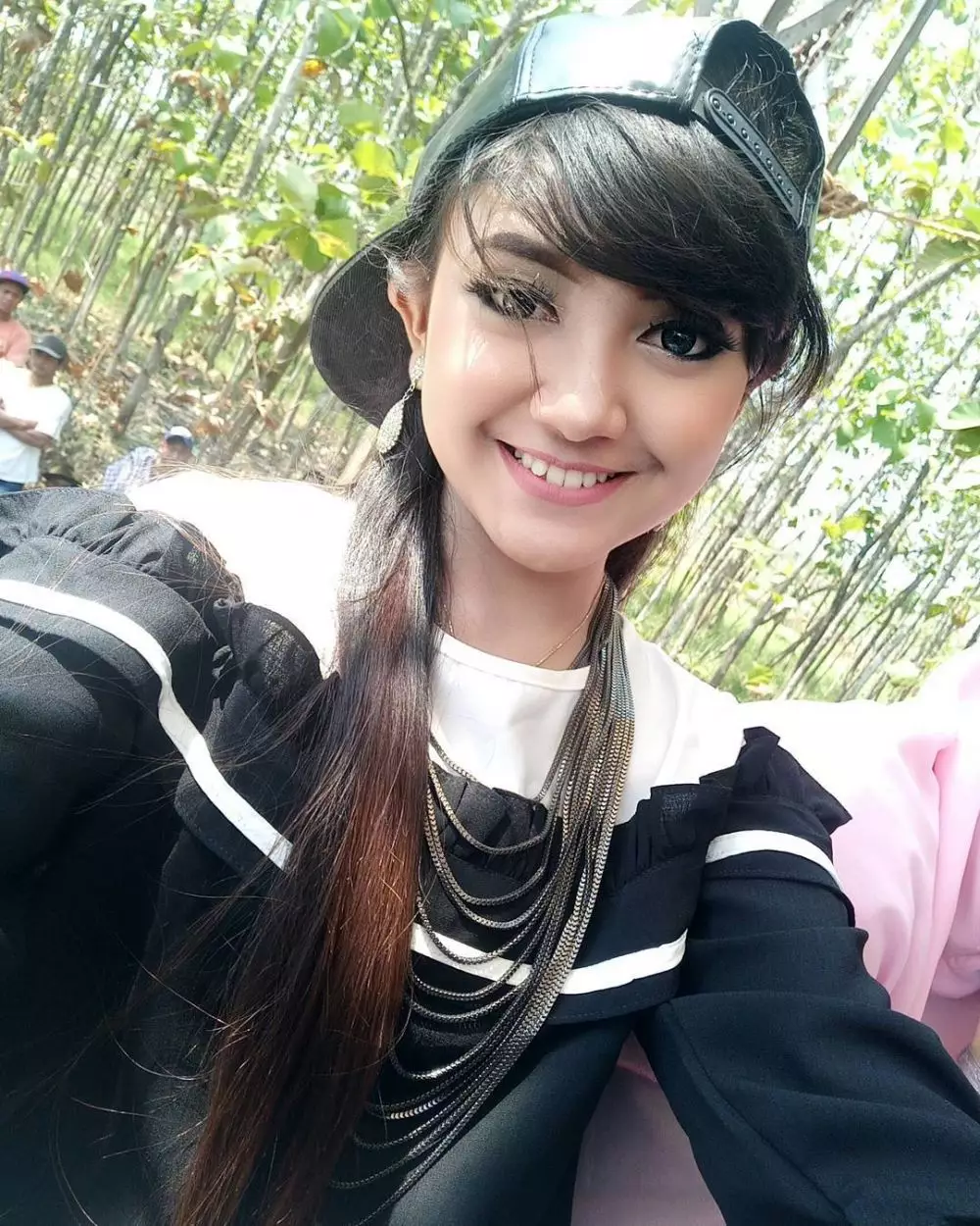 pedangdut sebelum terkenal © 2021 berbagai sumber pedangdut sebelum terkenal © 2021 berbagai sumber