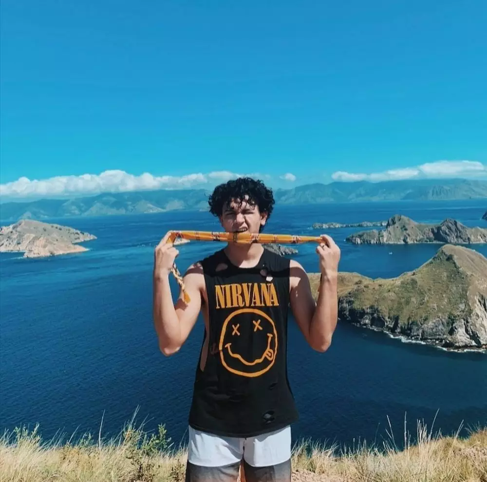 Potret Adam Peter Instagram