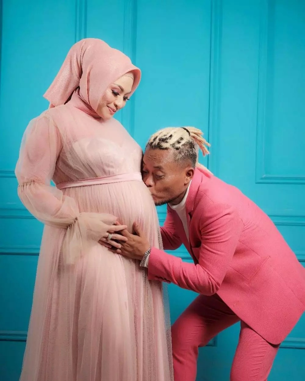 Momen maternity shoot Nathalie bareng suami © 2021 Instagram