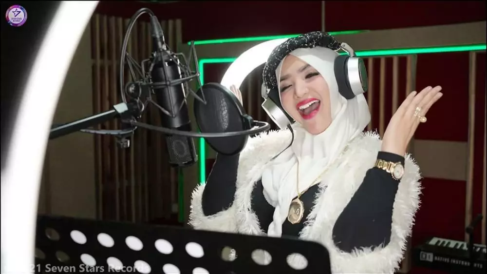 cerita penyanyi syuting video klip © instagram