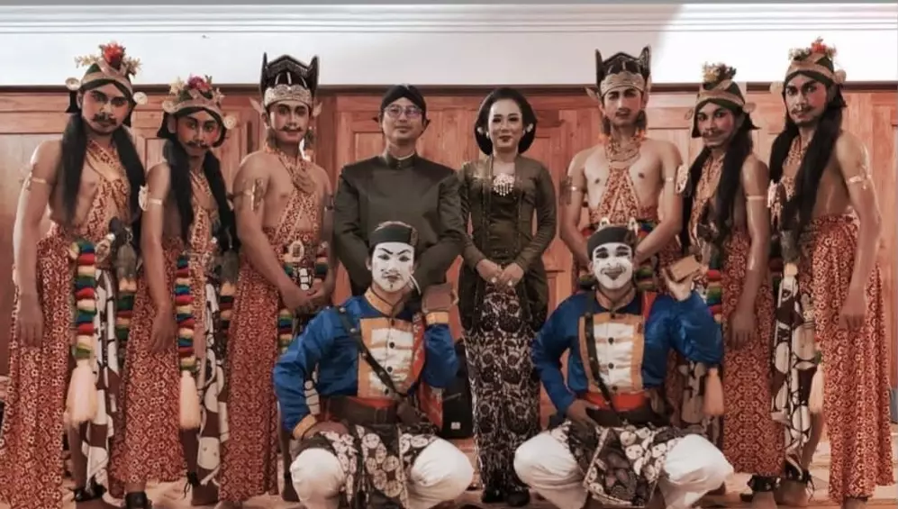 Gaya Soimah di nikahan sang adik Instagram