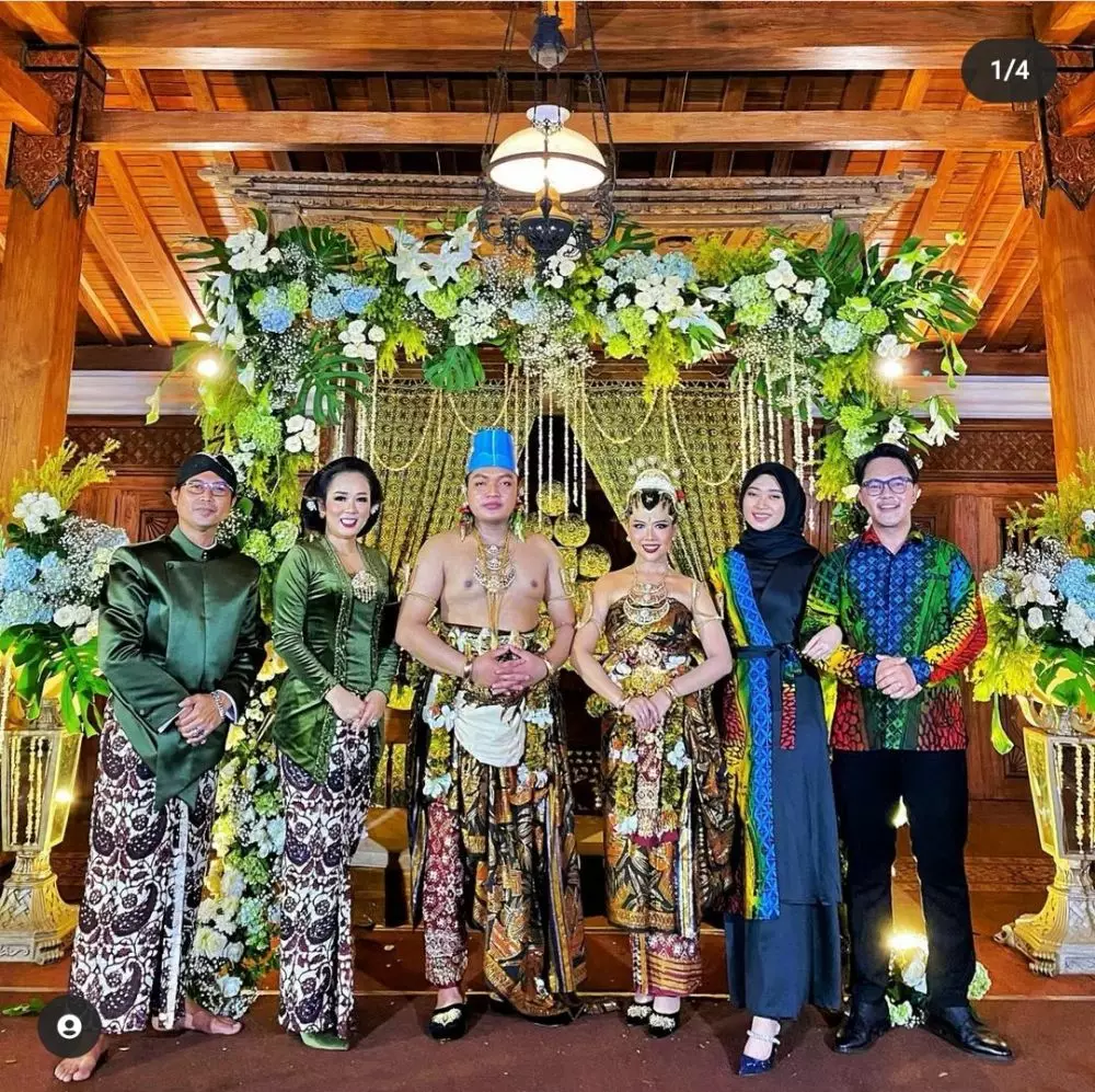 Gaya Soimah di nikahan sang adik Instagram