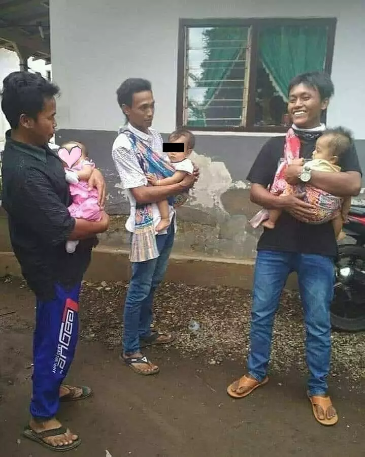 tingkah bapak-bapak kalau ditinggal di rumah sendiri berbagai sumber tingkah bapak-bapak kalau ditinggal di rumah sendiri berbagai sumber