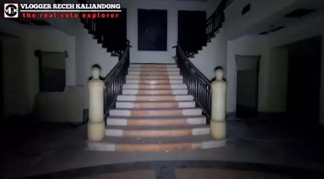 rumah terbengkalai milik pengusaha rokok © 2021 brilio.net