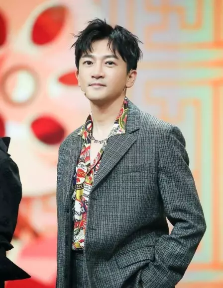 pangeran Yong Qi di Putri Huan Zhu © Instagram pangeran Yong Qi di Putri Huan Zhu © Instagram