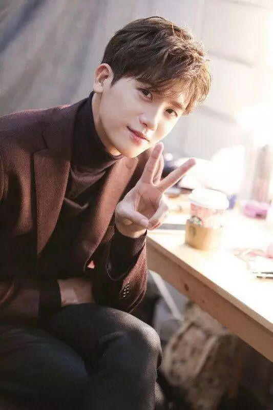 Fakta menarik Park Hyung-sik 'Happiness' Berbagai sumber 