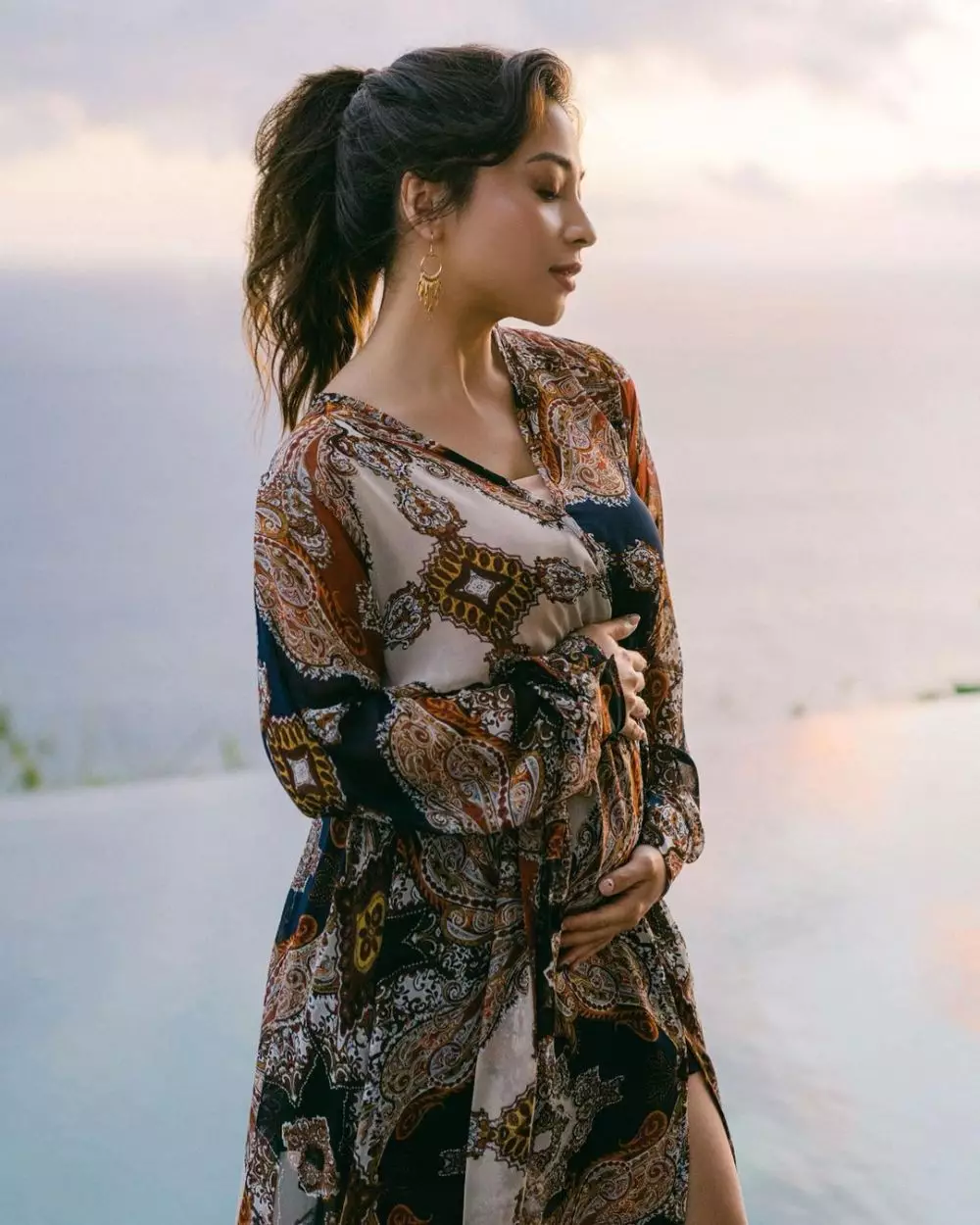 nikita willy tunjukkan baby bump © instagram nikita willy tunjukkan baby bump © instagram