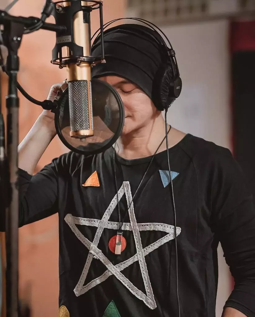 Seleb ini pernah jadi tenaga pengajar Instagram