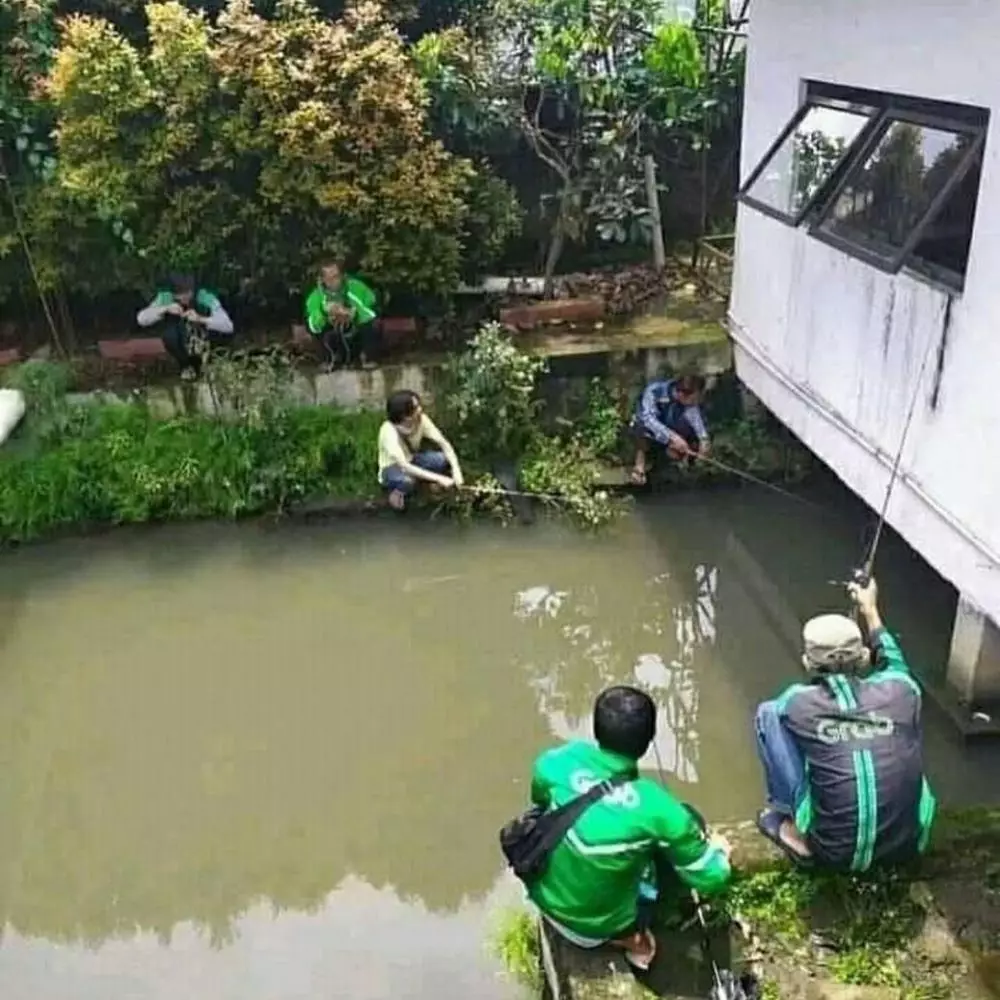 momen kalau driver ojek online lagi santai © 2021 instagram.com momen kalau driver ojek online lagi santai © 2021 instagram.com