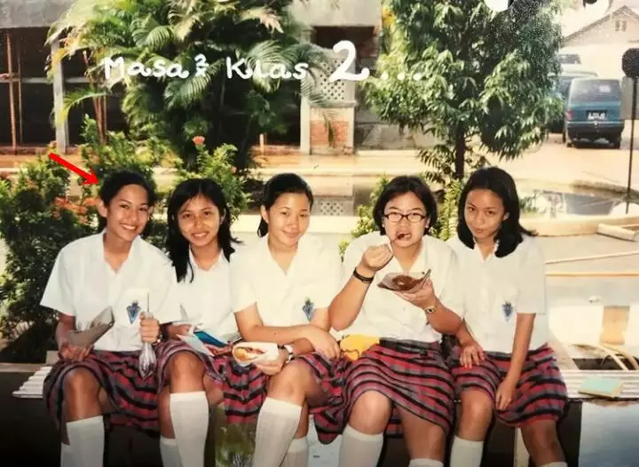 potret lawas dian sastrowardoyo bareng geng sma © instagram potret lawas dian sastrowardoyo bareng geng sma © instagram