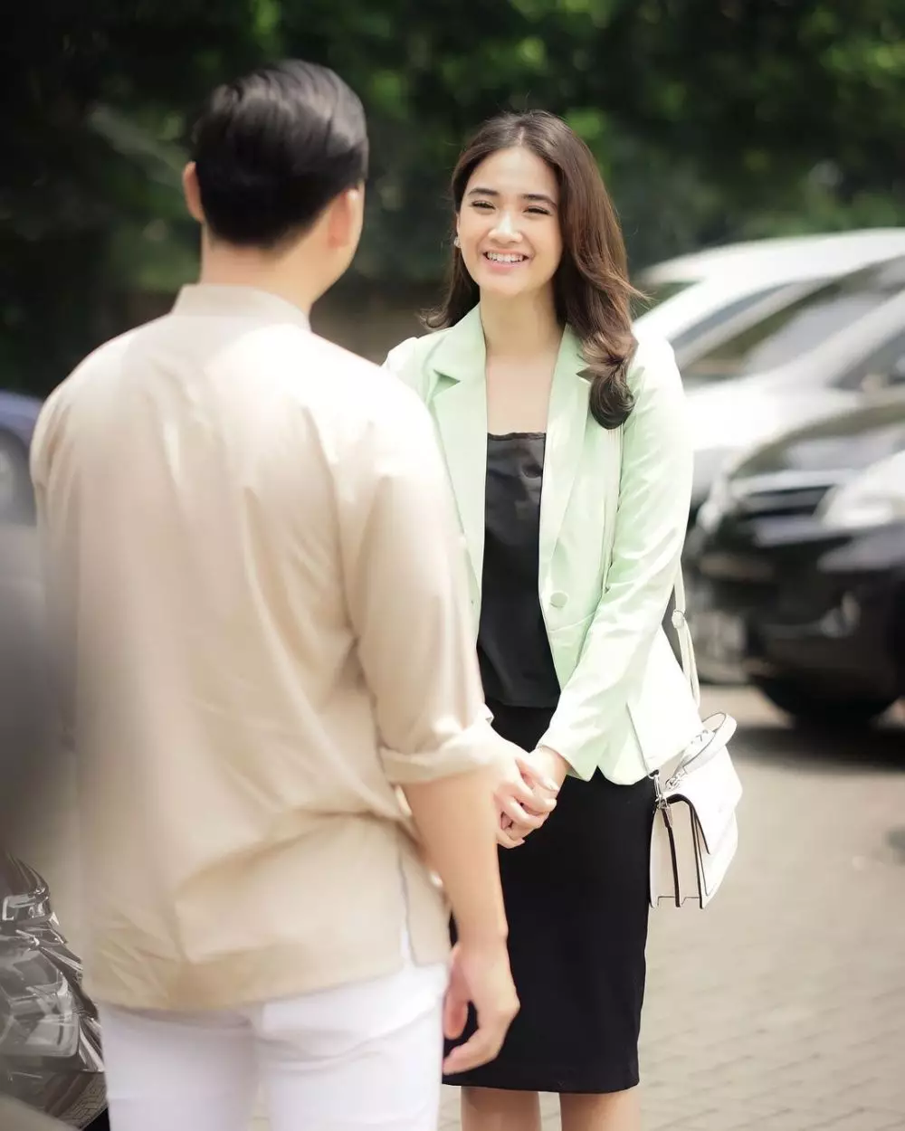 momen Rendy-Katrin di balik layar Ikatan Cinta © berbagai sumber momen Rendy-Katrin di balik layar Ikatan Cinta © berbagai sumber