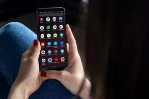 10 Cara yang perlu dilakukan agar smartphone kamu nggak lemot