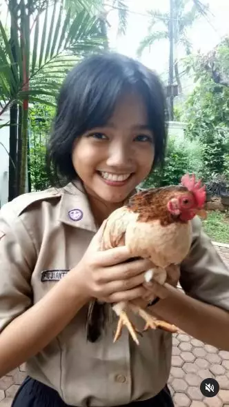 Transformasi Fuji adik Bibi © 2021 brilio.net